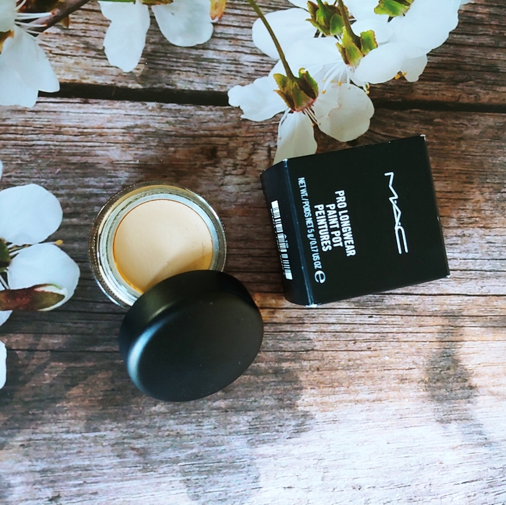 M.A.C Makeup